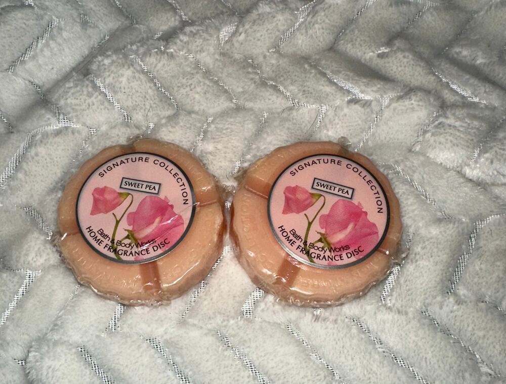 Bath & Body Works Sweet Pea Home Fragrance Discs Lot of 2